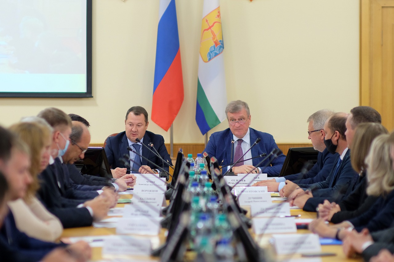 Замминистра строительства и ЖКХ РФ посетил с рабочим визитом Кировскую область